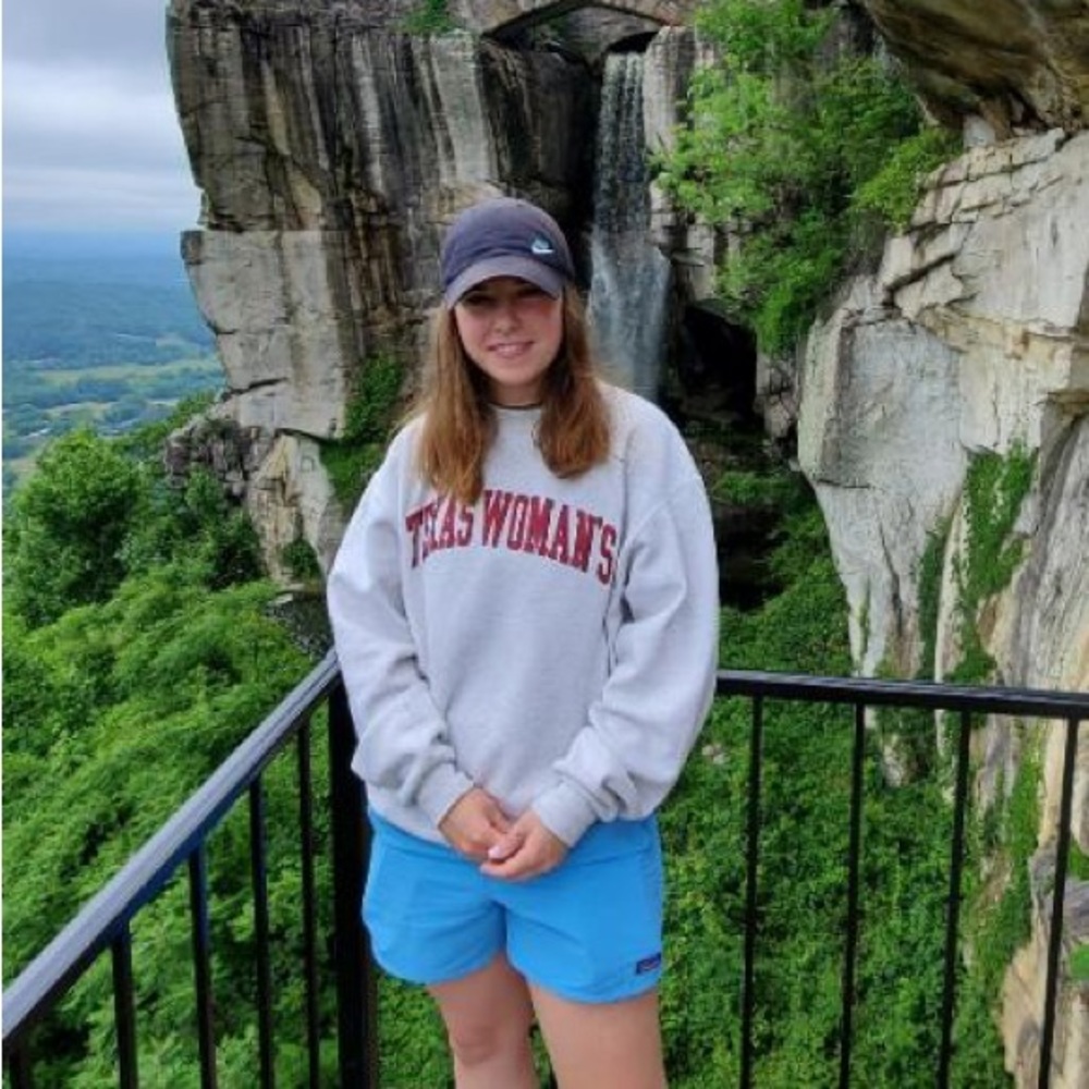 Meet your Posher, Alice